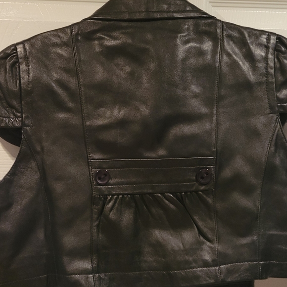 Leather Vest - Picture 2 of 6
